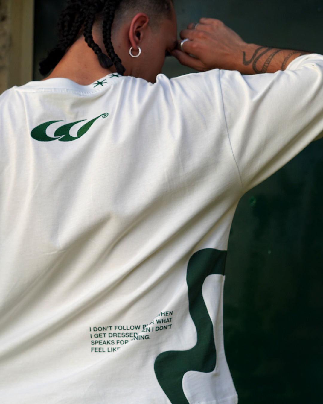 DINAMIC WHITE AND GREEN T-SHIRT